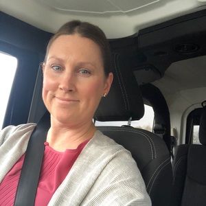 Meet your Posher, Brooke